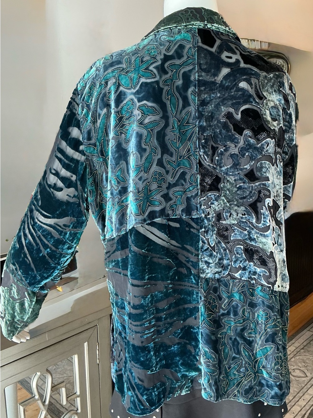 Chicos Boho Silk Velvet Burnout Sheer Floral Lagenlook Button Blouse Multi SZ 2 - Picture 5 of 13